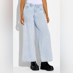 Universal Thread Light Blue Flare Jeans